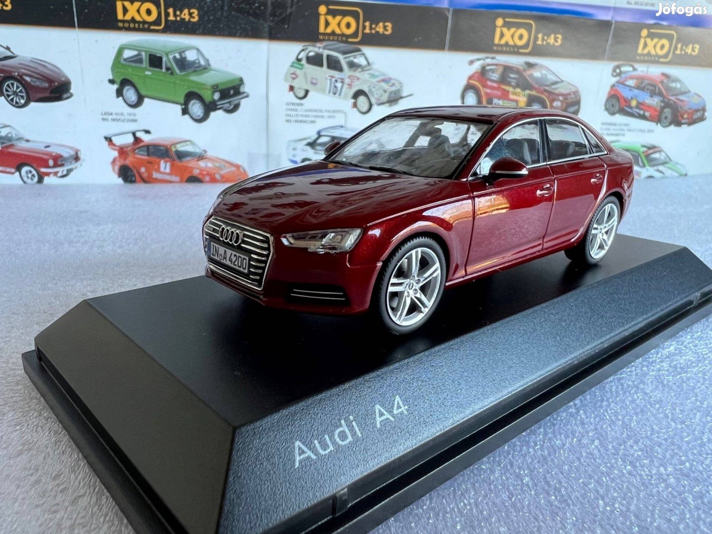 Audi A4 1:43-as méretarányú autómodell