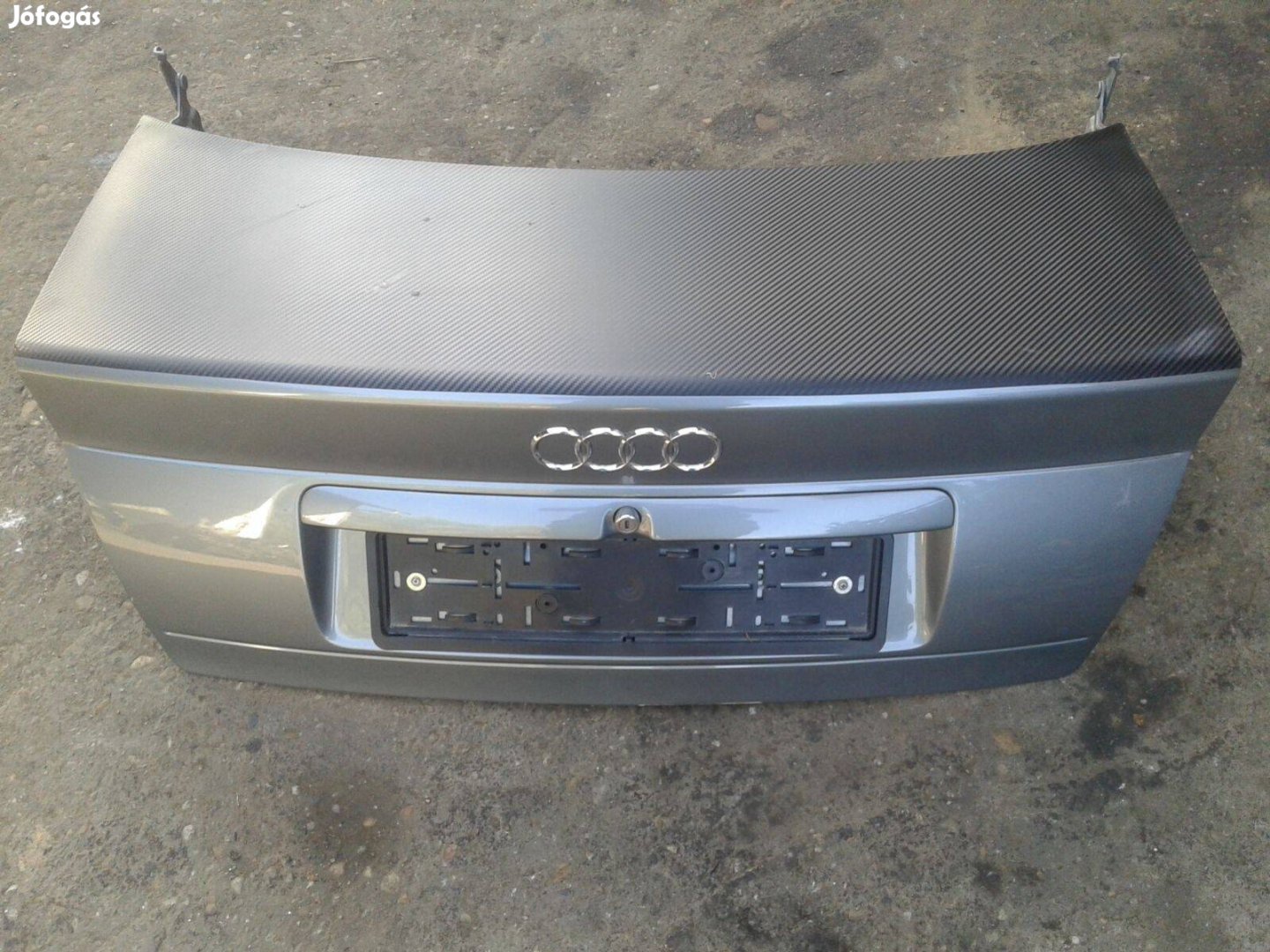 Audi A4 1.8i Sedan csomagtérajtó