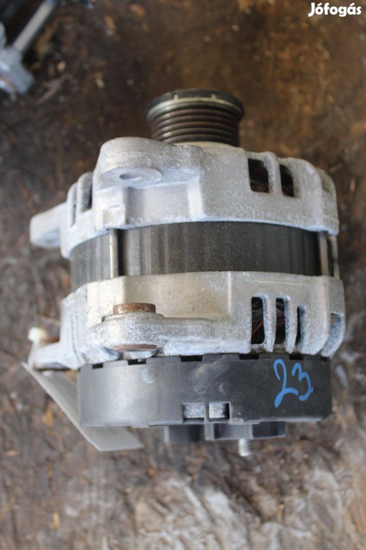 Audi A4 2011- 2.0TDI generátor 04l903017e (23)