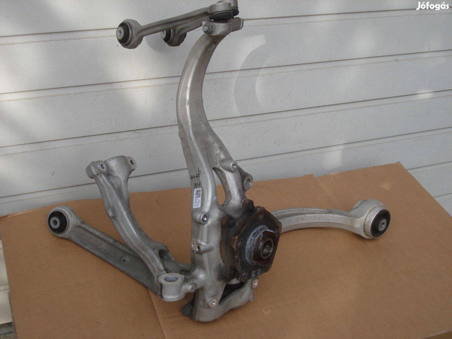 Audi A4 A5 B9 A6 Q5 Bal első Tengelycsonk csonkállvány+ Lengőkar
