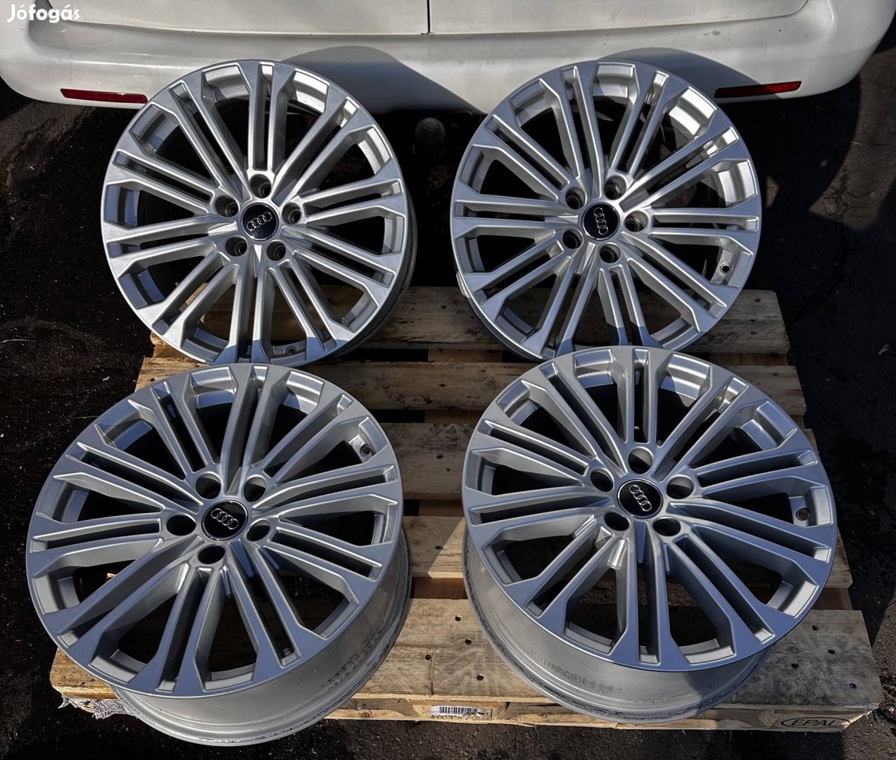 Audi A4 A5 B9 gyári 18 alufelni 5x112 felni