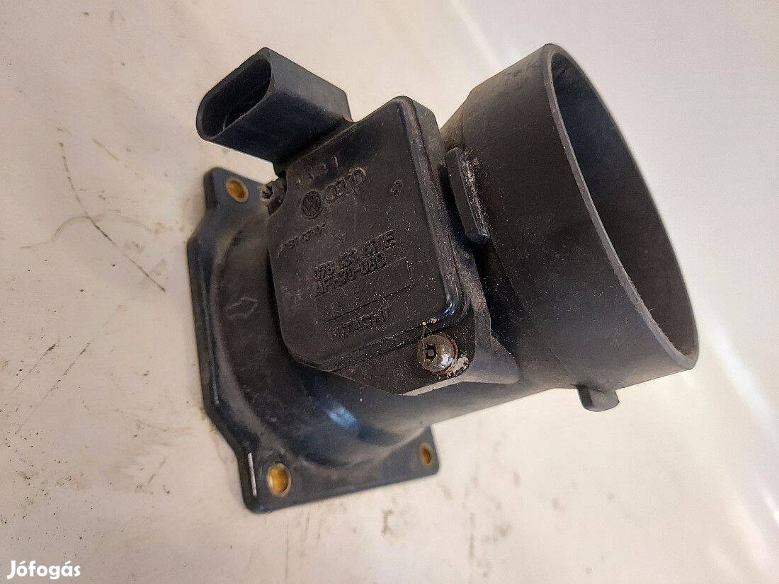 Audi A4 A6 Passat 2.4 2.8 benzin légtömegmérő 078133471E