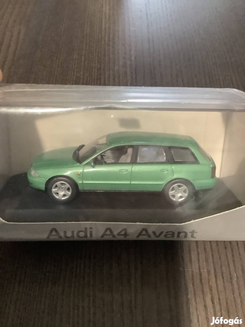 Audi A4 Avant 1:43 Minichamps original ritkaság