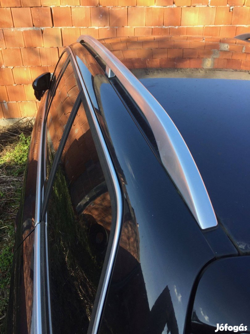 Audi A4 Avant tetősín