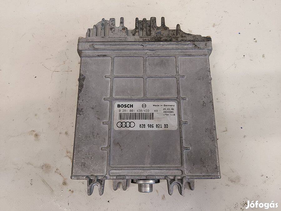 Audi A4 B5 1.9 TDI motorvezérlő ECU 028906021BD