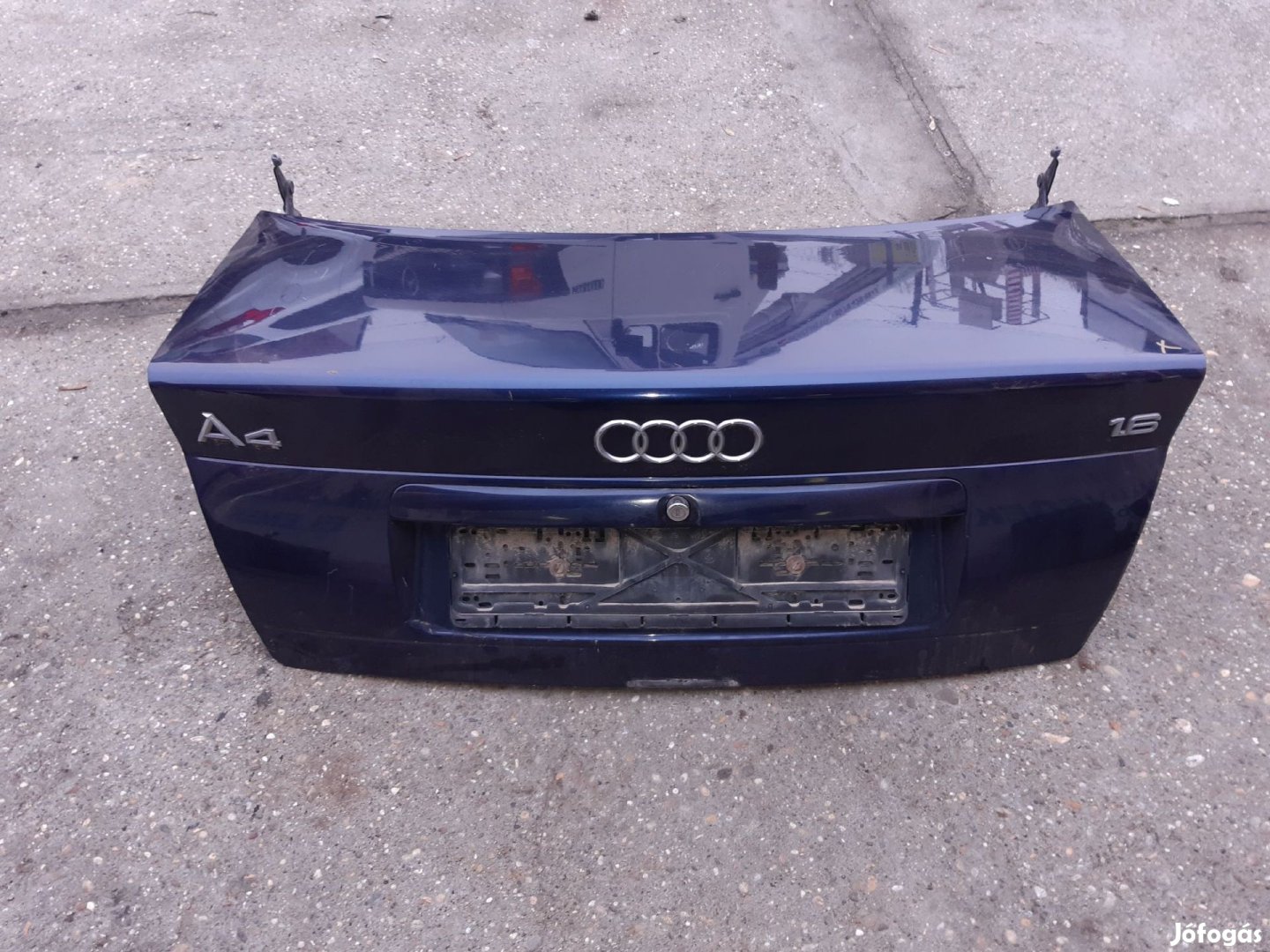 Audi A4 B5 Csomagtér Ajtó