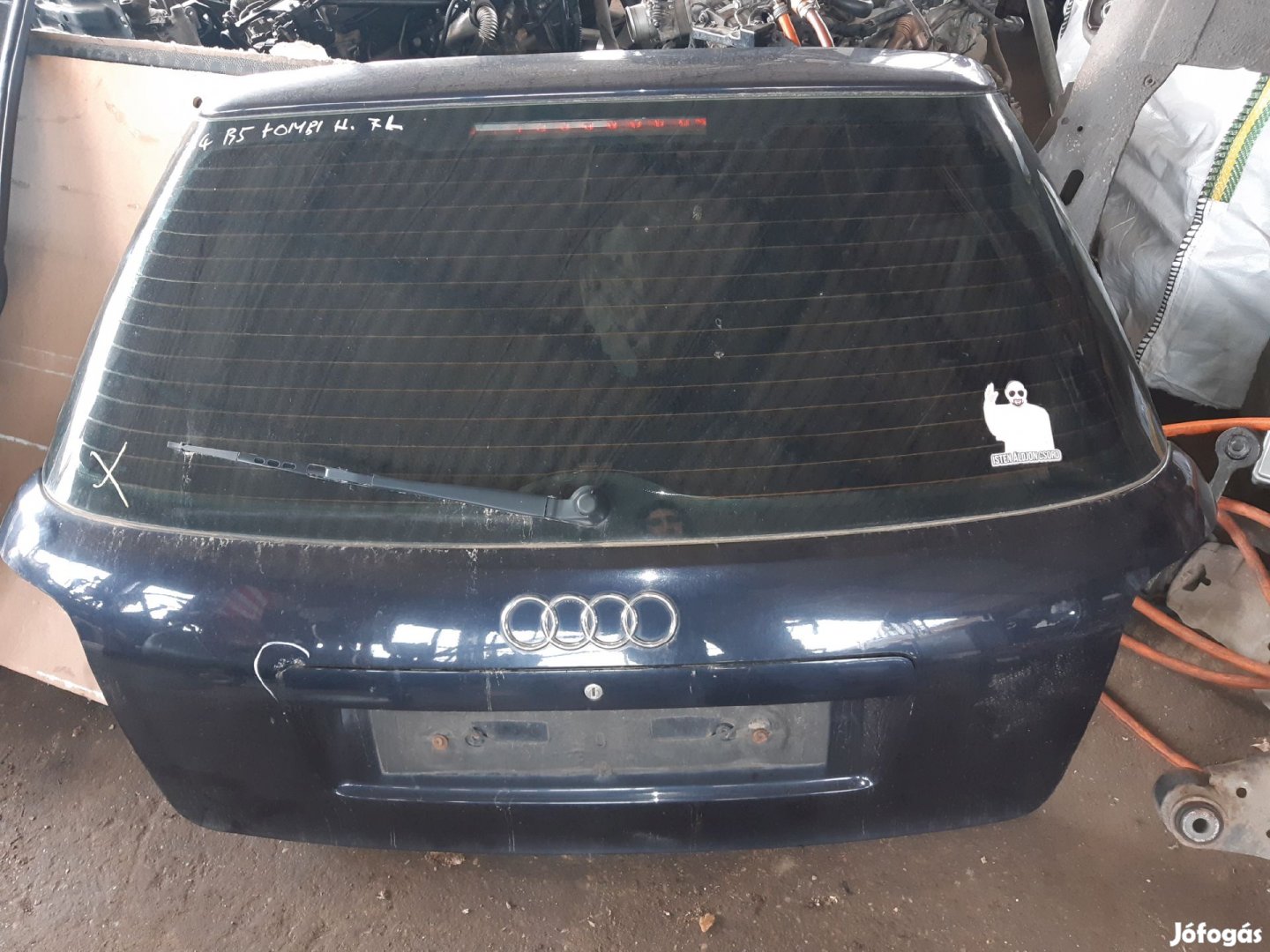 Audi A4 B5 Csomagtér Ajtó