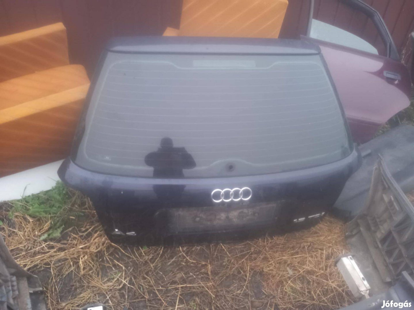 Audi A4 B5 Csomagtérajtó (Postázom is)