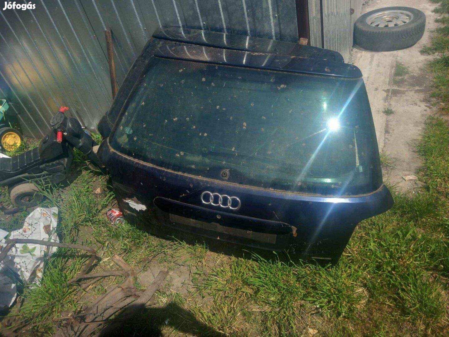 Audi A4 B5 Csomagtérajtó (Postázom is)