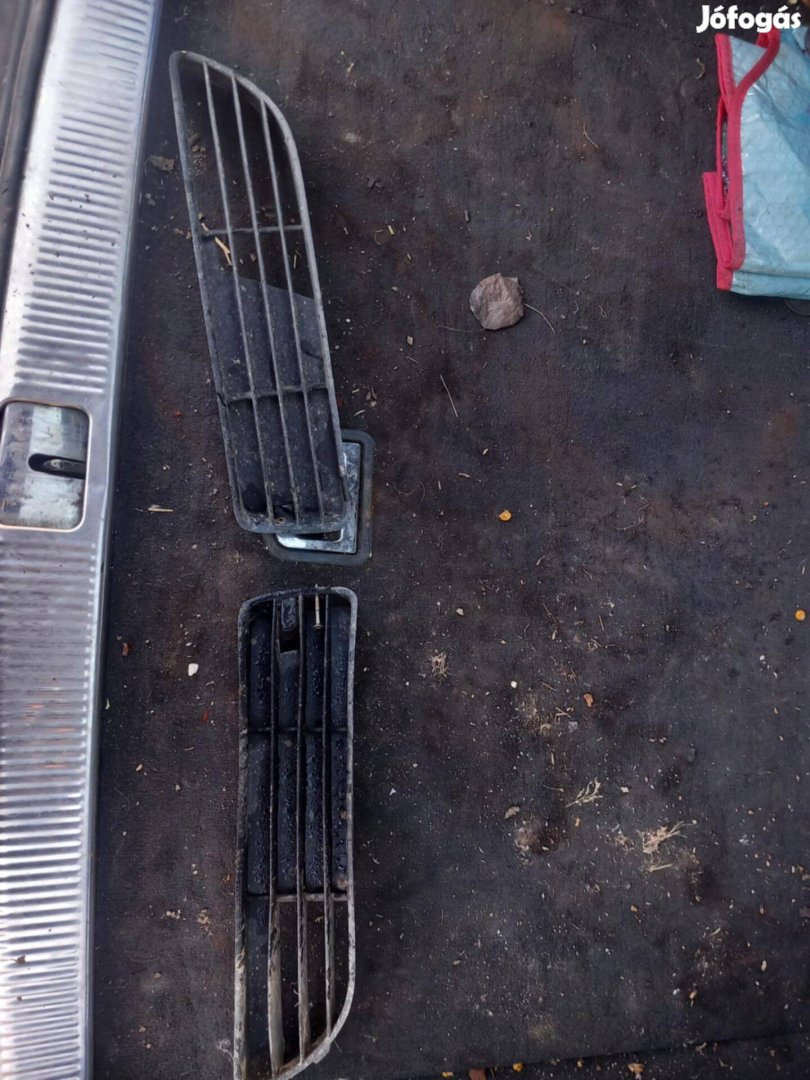Audi A4 B5 Első Lökhárító Rács Párban (Postázom is)