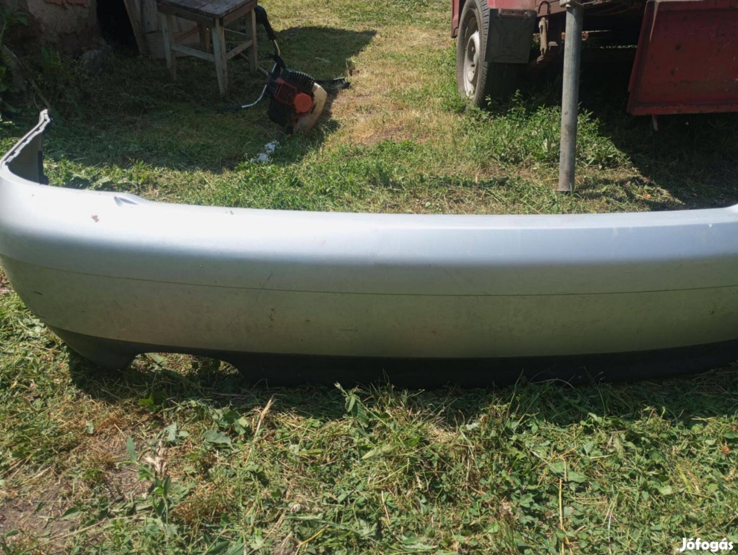 Audi A4 B5 Hátsó Lökhárító (Postázom is)