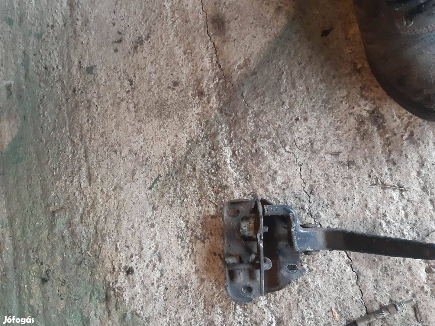 Audi A4 B5 Motorháztető Nyitó Mechanika (Postázom is)