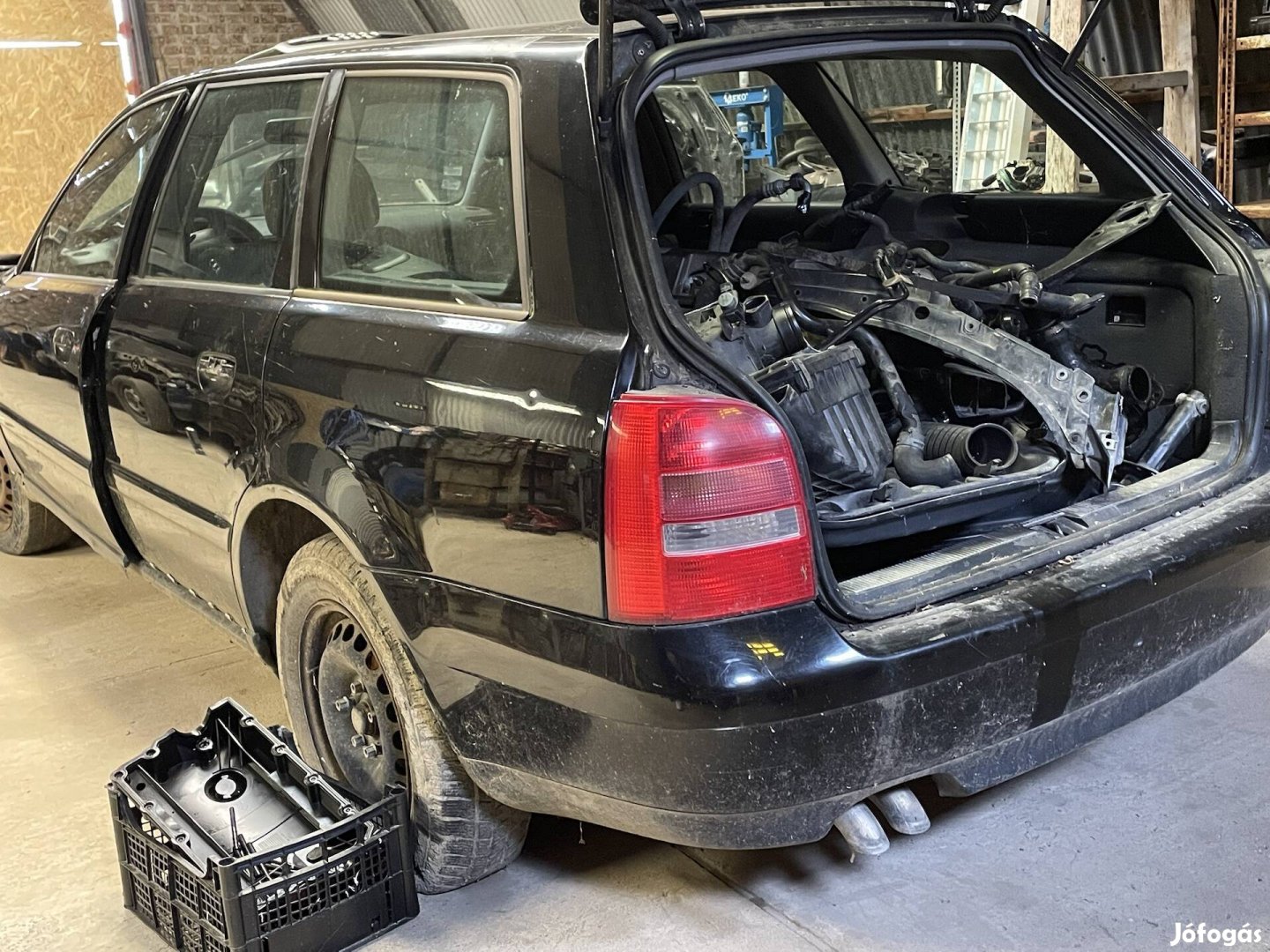 Audi A4 B5 facelift alkatrészek