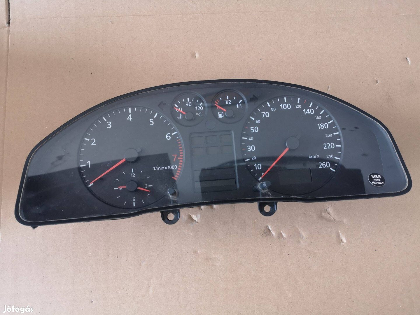 Audi A4 B5 kilométer óra