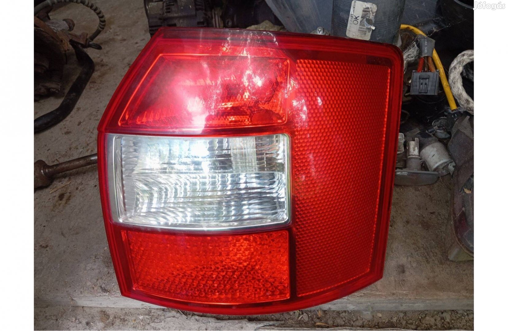 Audi A4 B6 Avant (8E5) kombi Jobb Hátsó lámpa