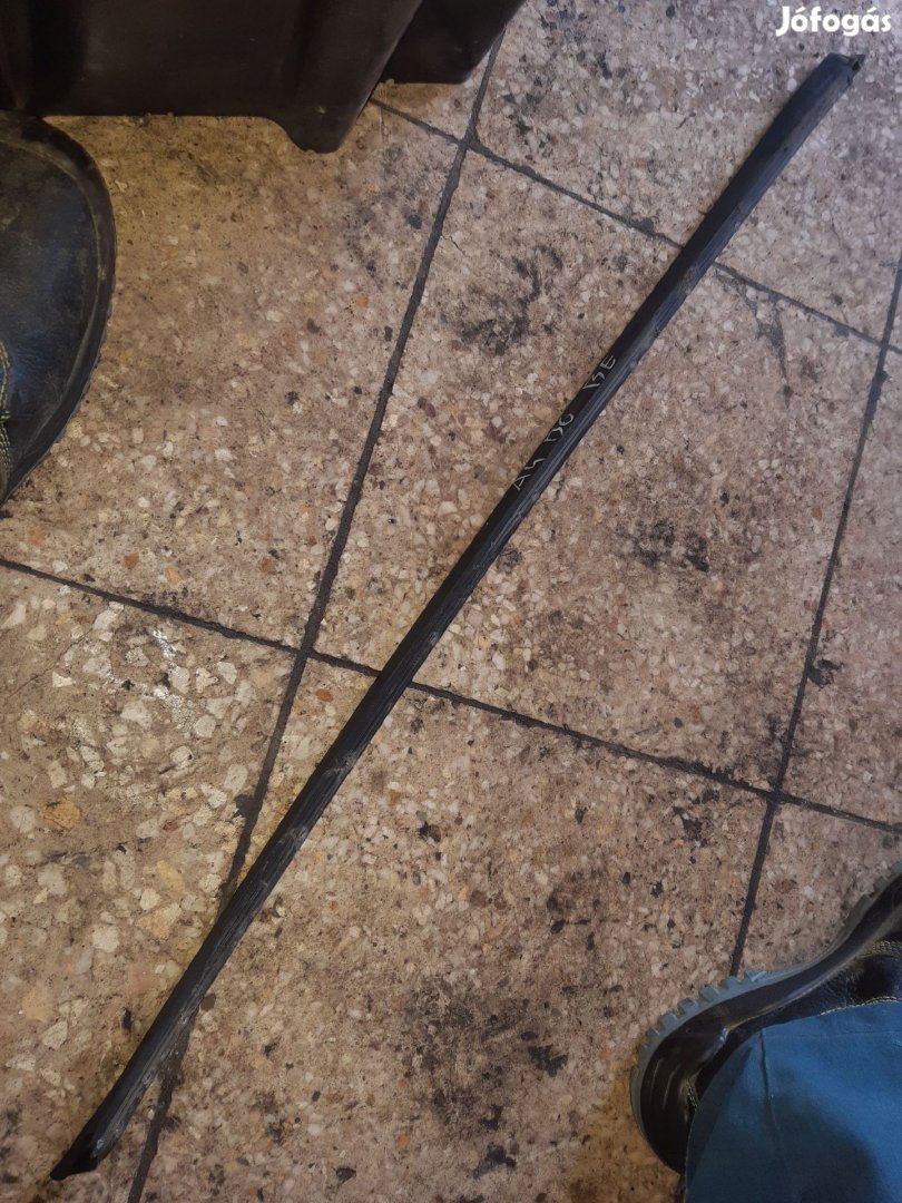 Audi A4 B6 Bal Szélvédő Díszléc