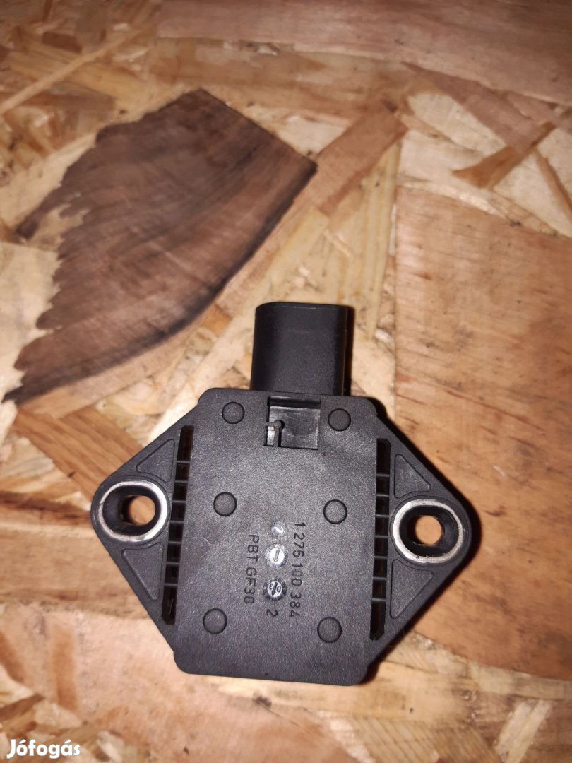 Audi A4 B6 ESP Jeladó