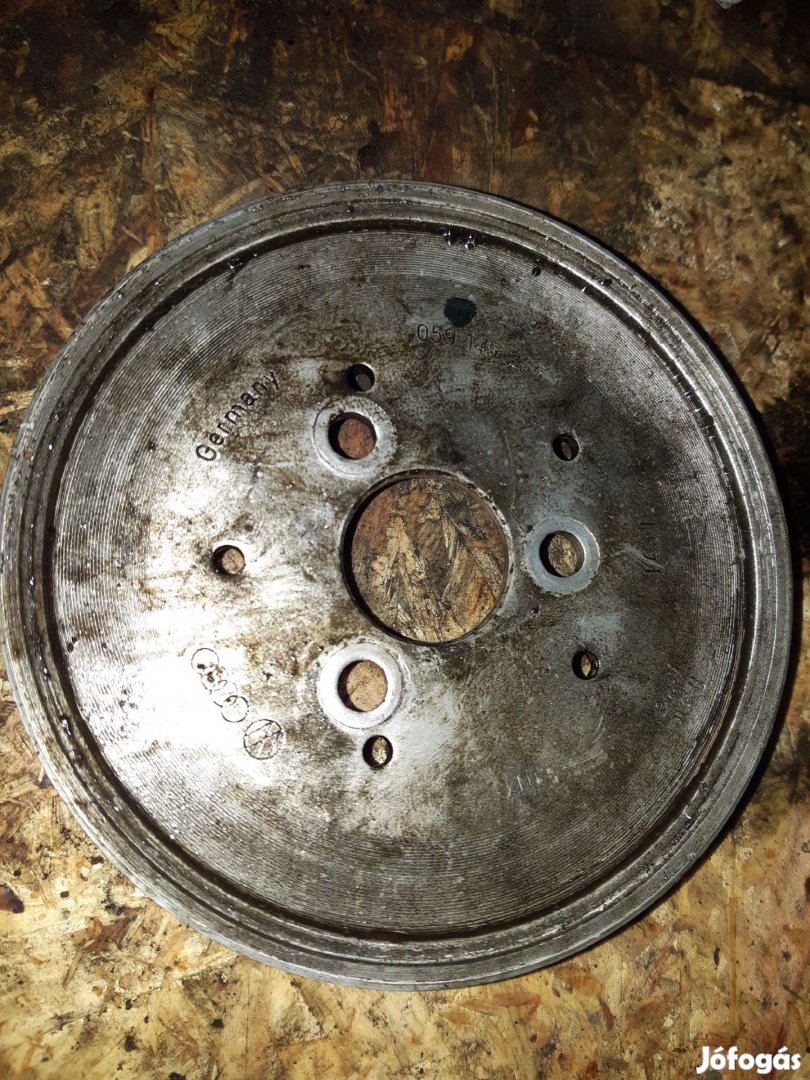 Audi A4 B6 Kormányszervó Szivattyú Szíjtárcsa