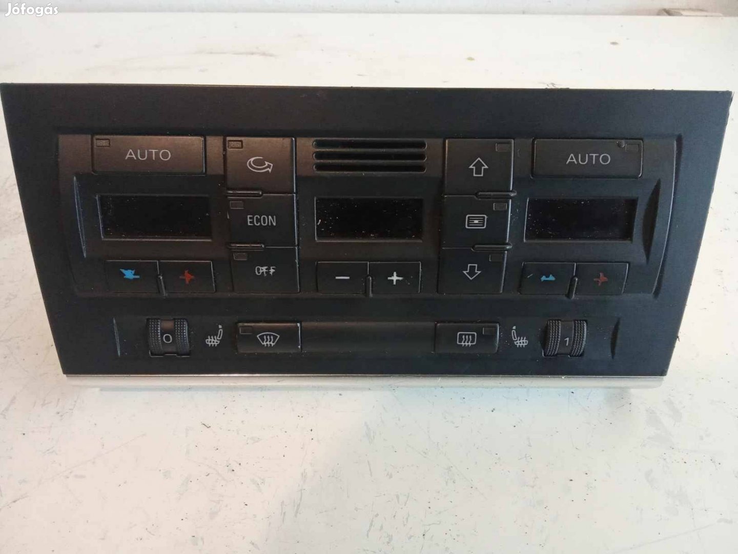 Audi A4 B6 , B7 digitális klímavezérlő panel 8E0820043AL