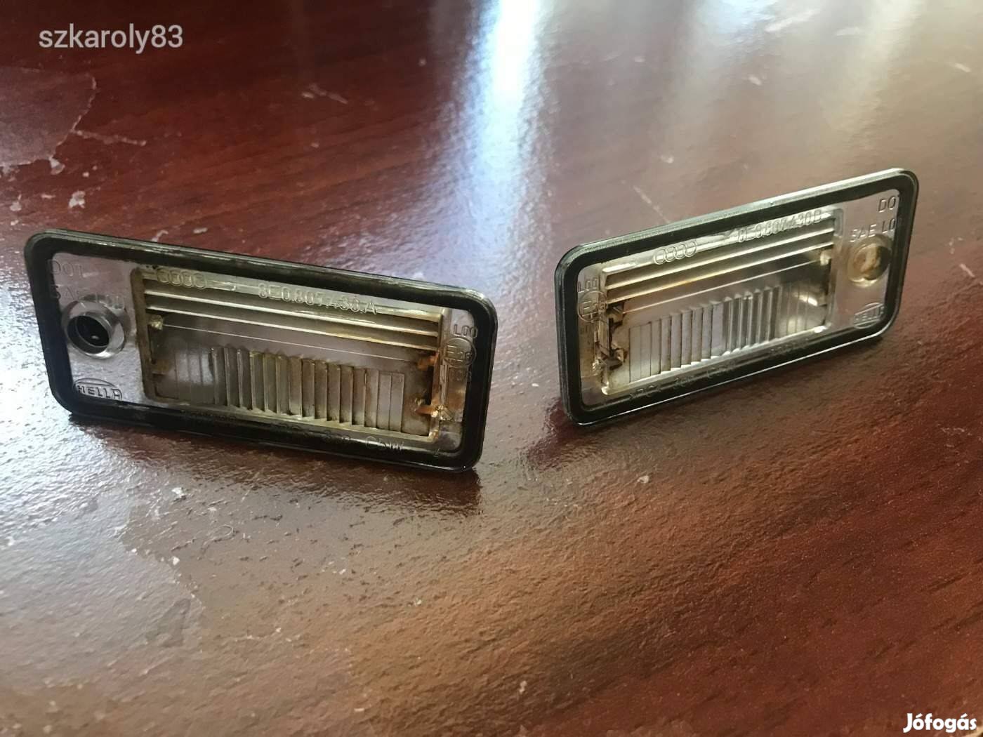 Audi A4 B6 rendszámtáblavilágítás használt Gyári Hella