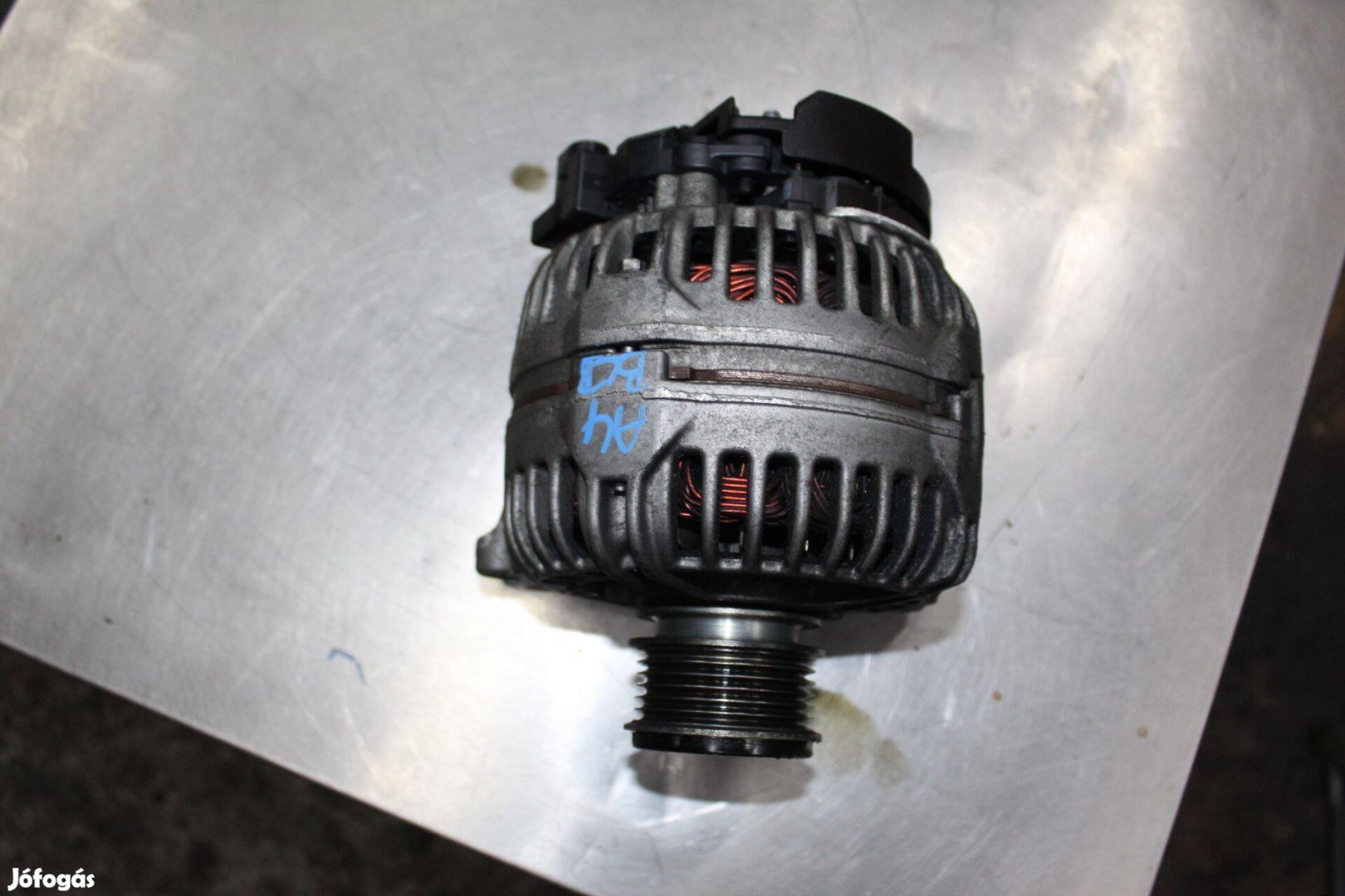 Audi A4 B7 2.0D generátor 06f903023j