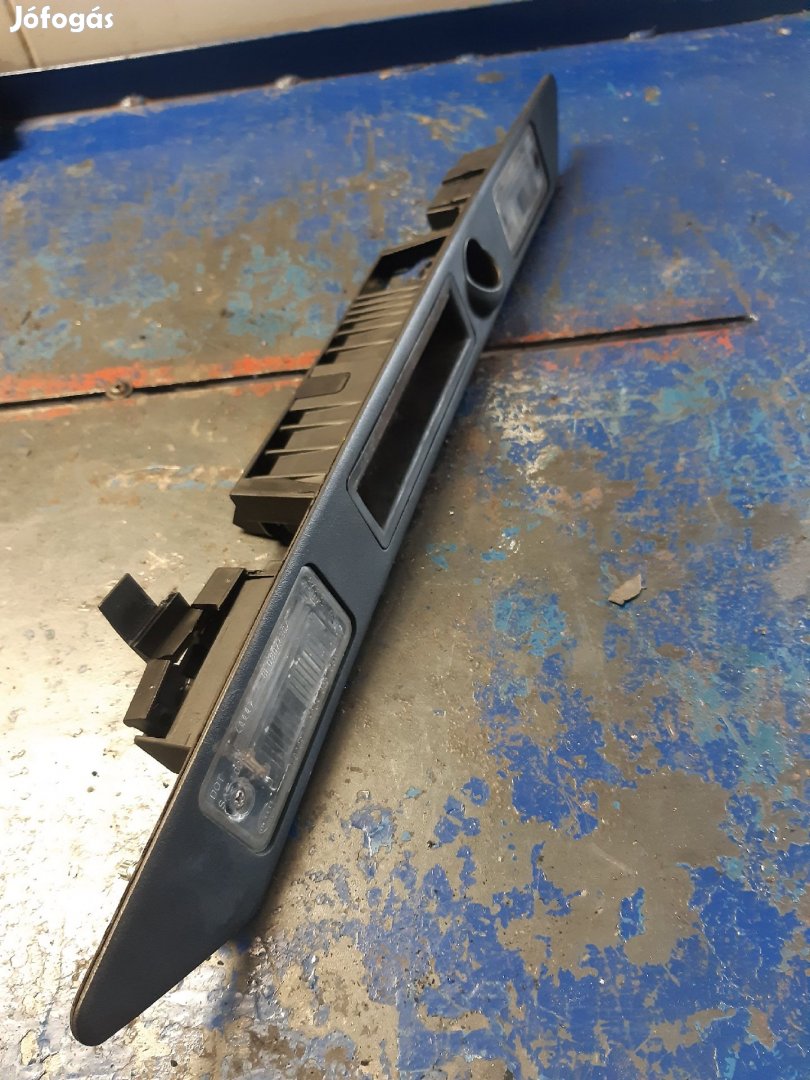 Audi A4 B7 Csomagtérajtó Fogantyú