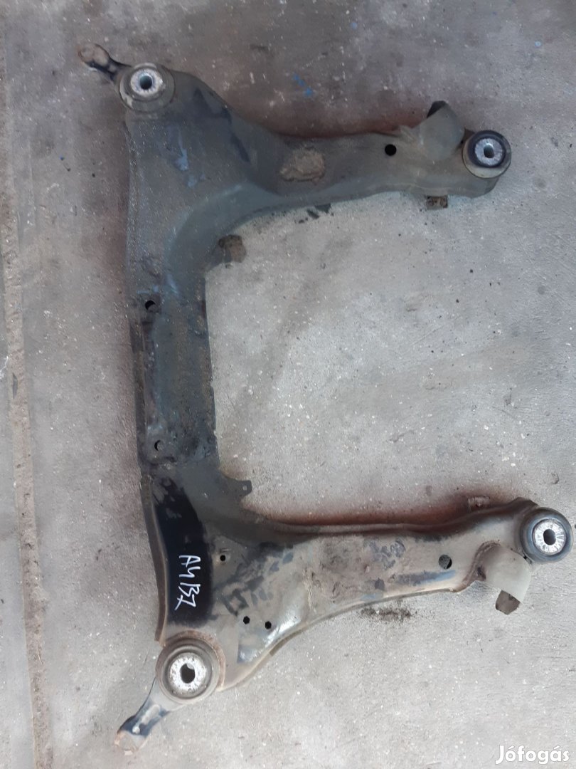 Audi A4 B7 Első Bölcső