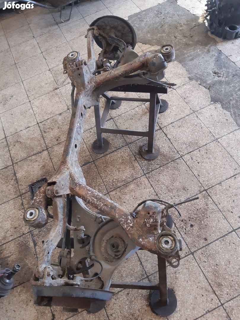 Audi A4 B7 Hátsó Híd Tárcsafékes