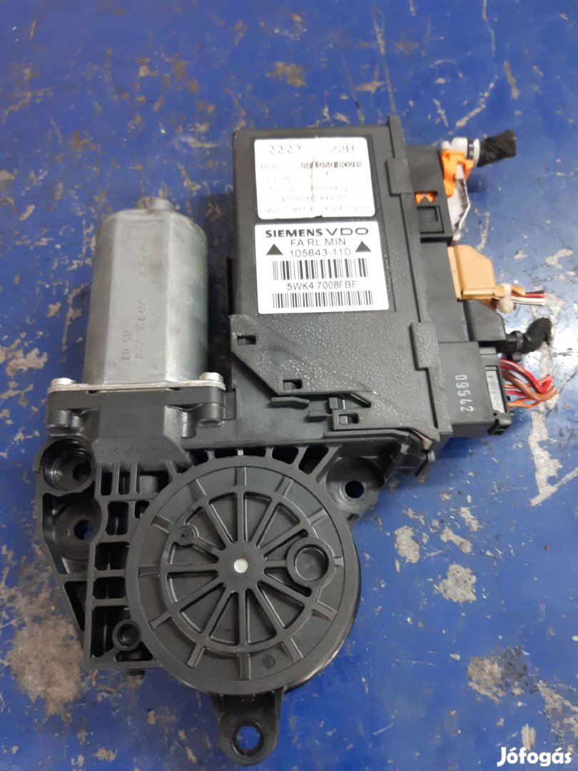 Audi A4 B7 Jobb Első Ablakemelő Motor