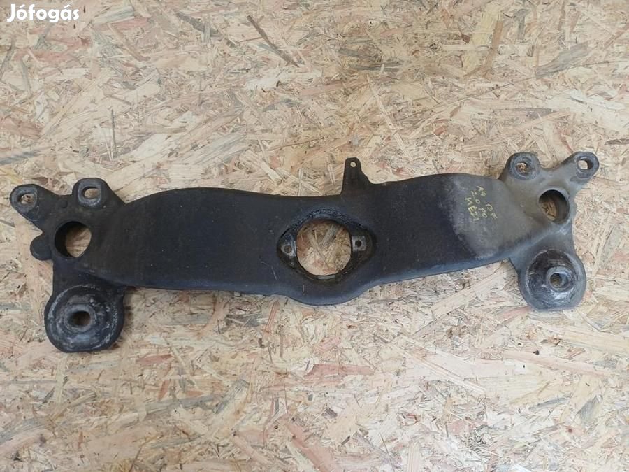 Audi A4 B7  (2004-2008) 2.0Tdi Diesel Váltótartó Bak
