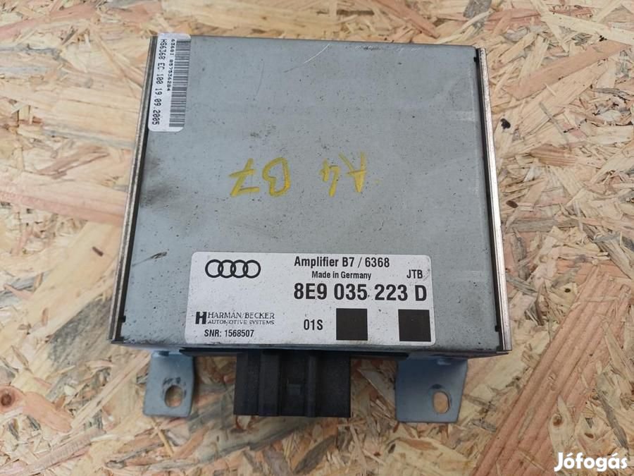 Audi A4 B7  (2004-2008) Erősítő