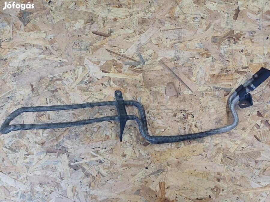 Audi A4 B7  (2004-2008) Szervócső