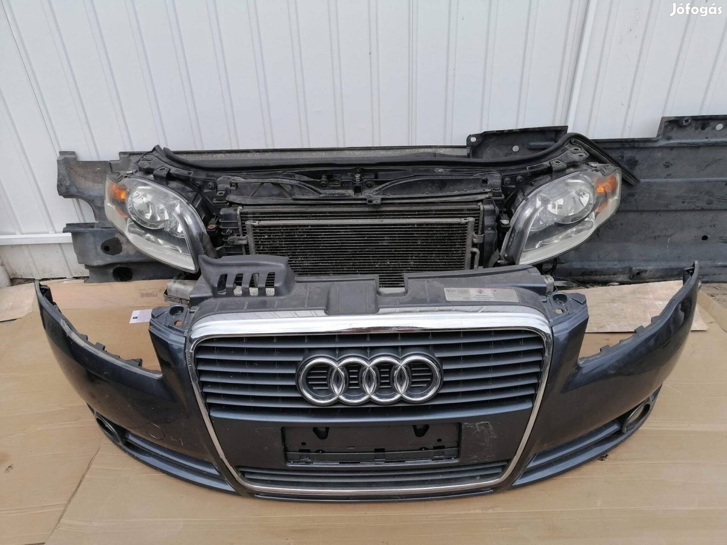 Audi A4 B7 lökháritó, fényszoró eladó