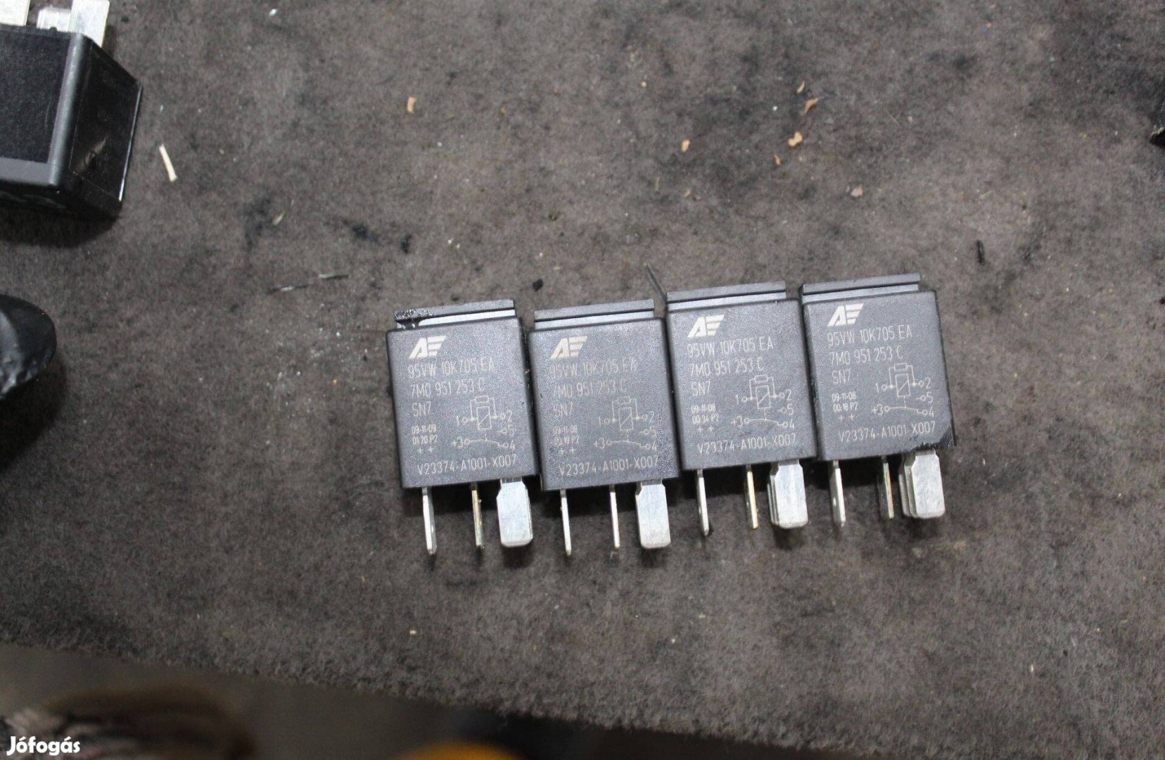 Audi A4/B8 2007-2013 2.0D Caga relé 7M0951253C