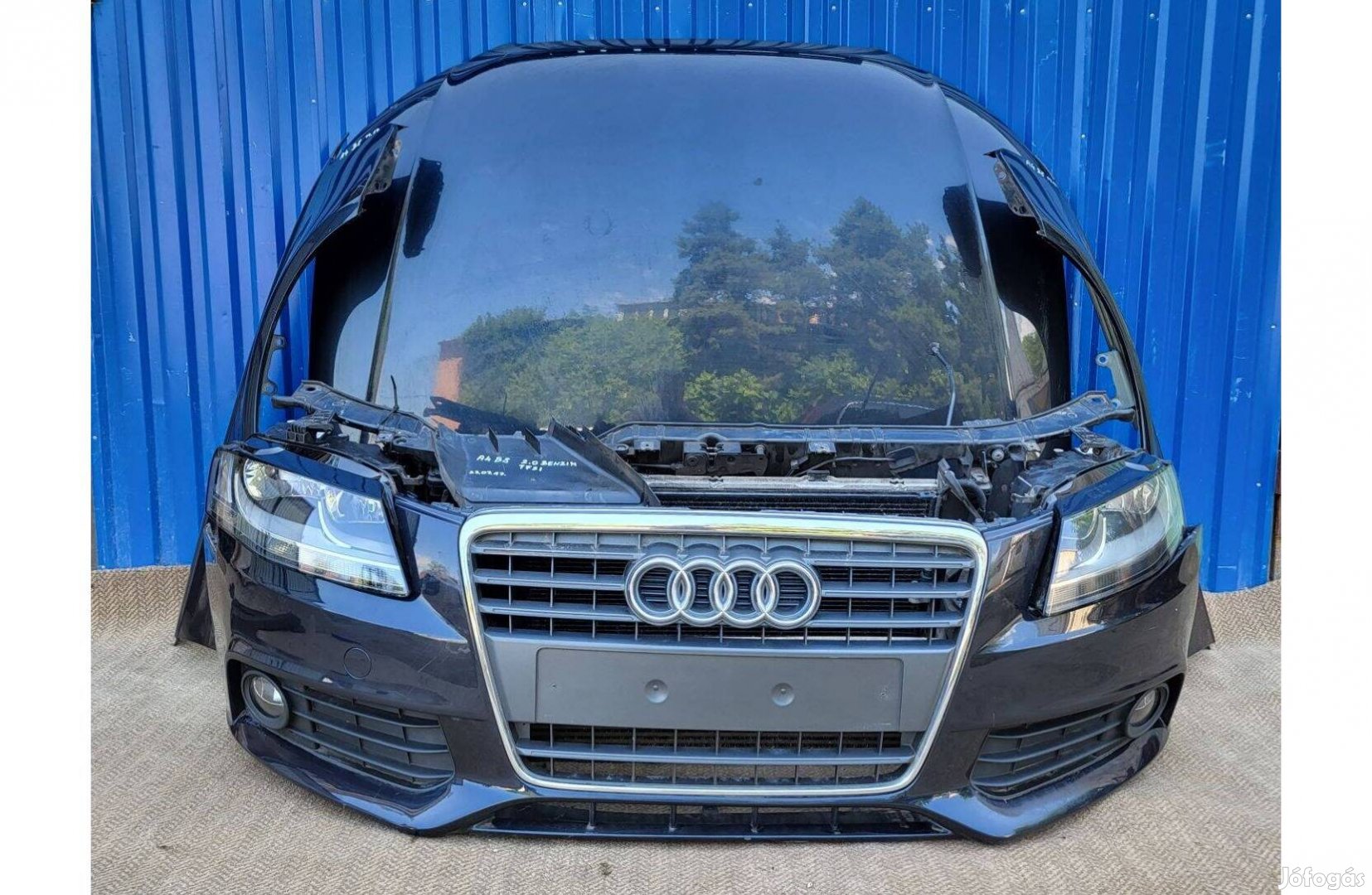Audi A4 B8 2008- bal 8K0941003A, jobb 8K0941004A fényszóró