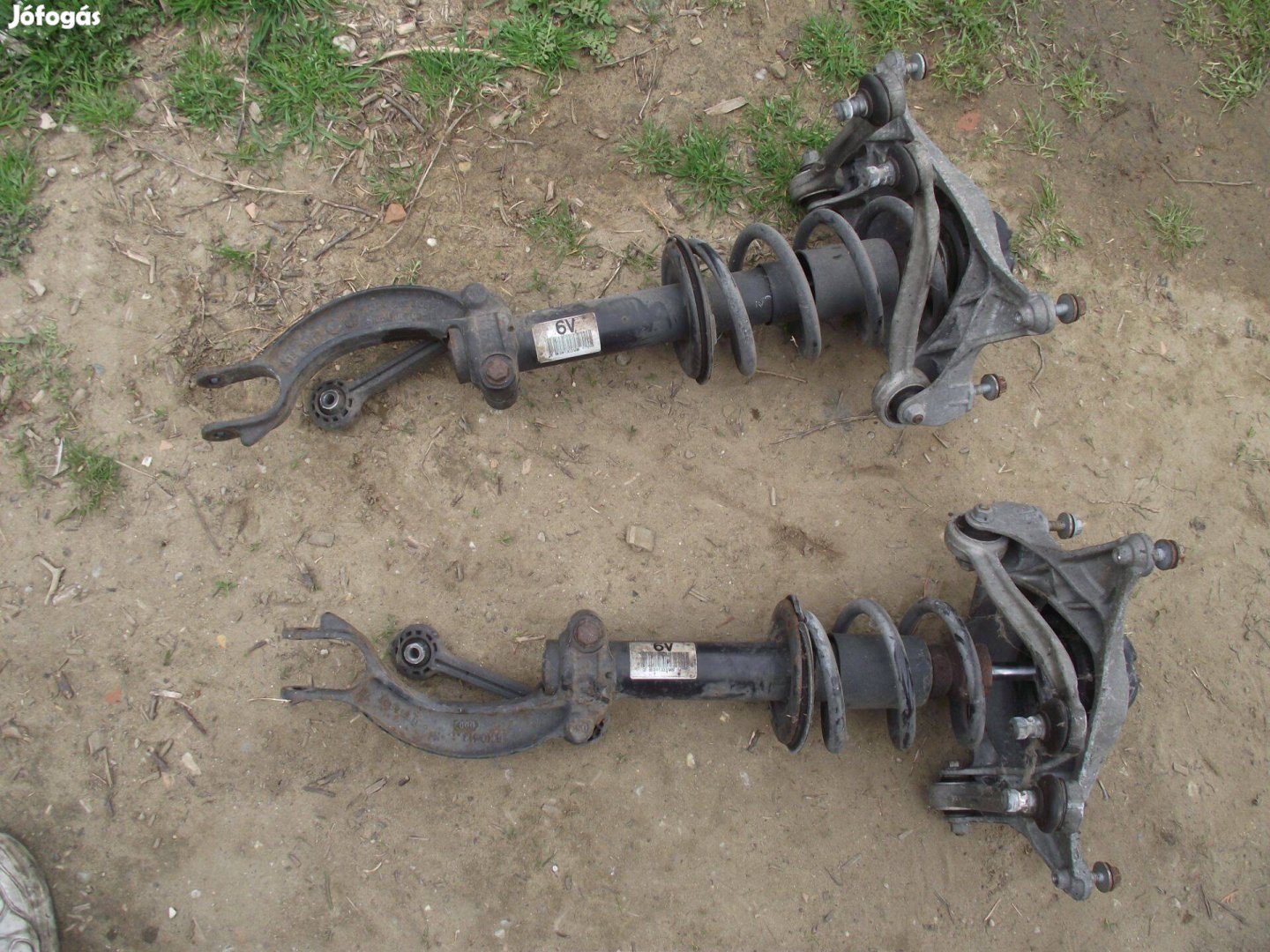 Audi A4 B8 A5 első lengéscsillapító gólyaláb 8K0413031AN 2008-2015