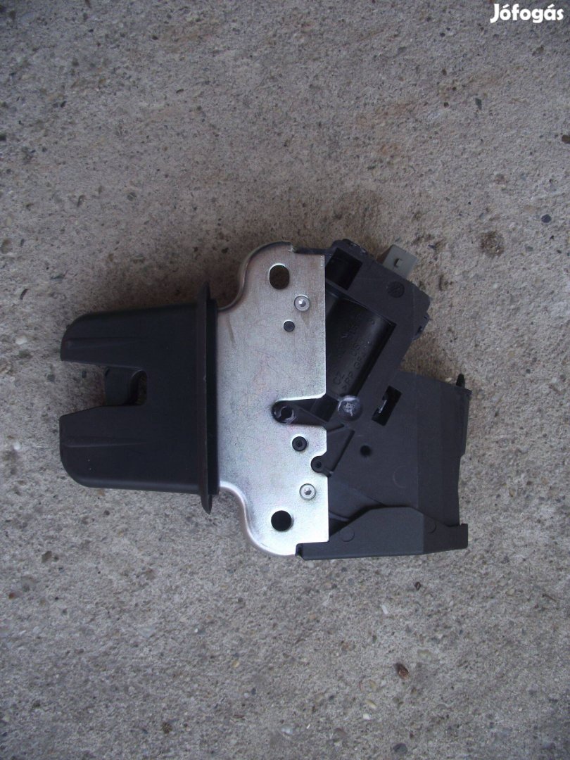 Audi A4 B8 A6 4F csomagtérajtó zár limuzin 2008-2015 4F5827505D