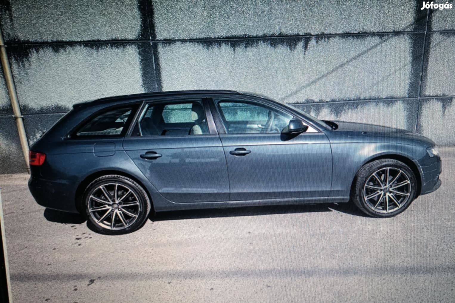 Audi A4 B8 Gyári Fényezésü komplett oldal ajtók