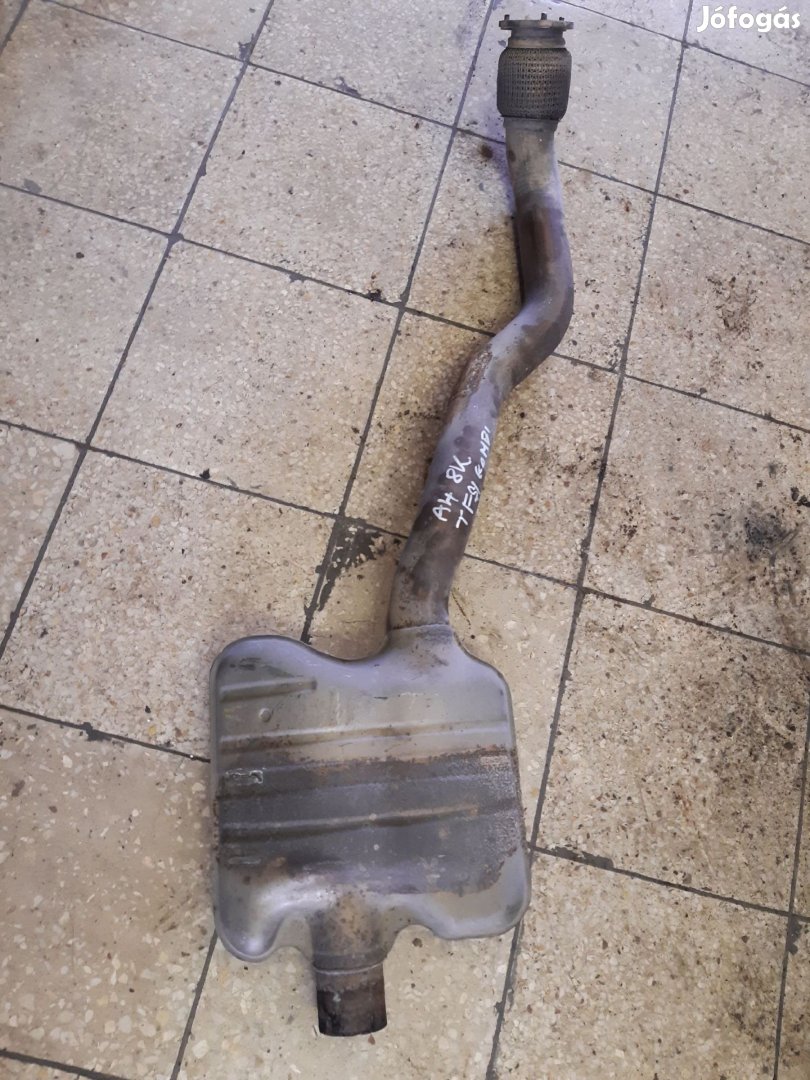 Audi A4 B8 Kipufogó Középső Dob