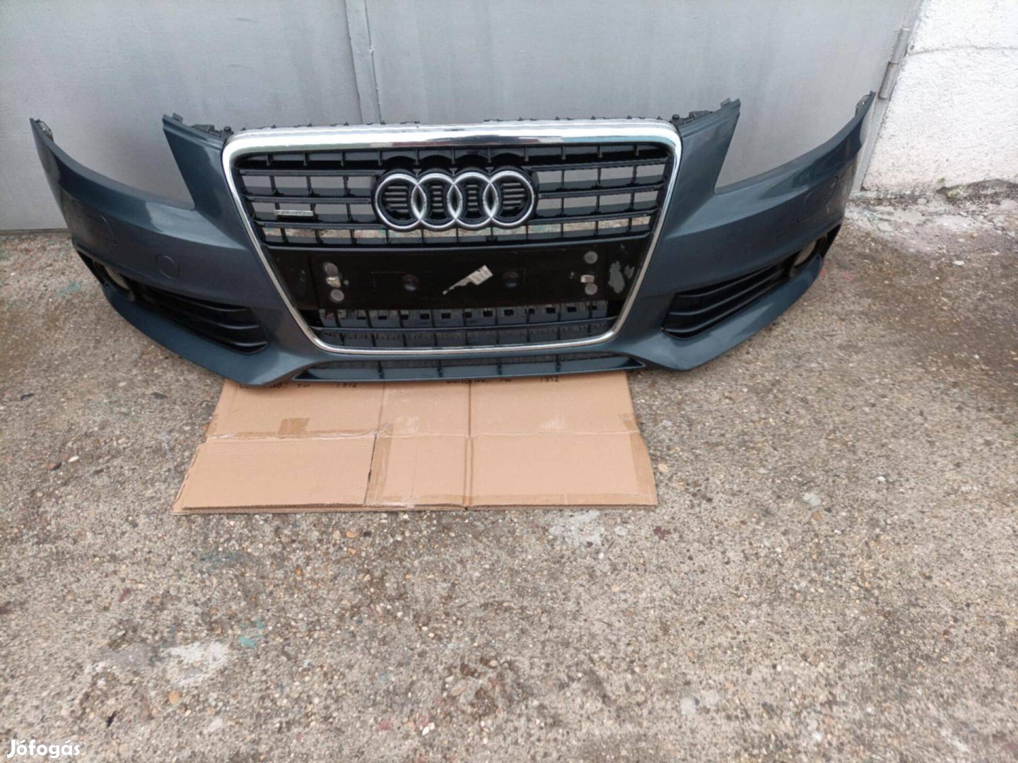 Audi A4 B8 Lámpa mosós komplett első lökhárító+Bixenon