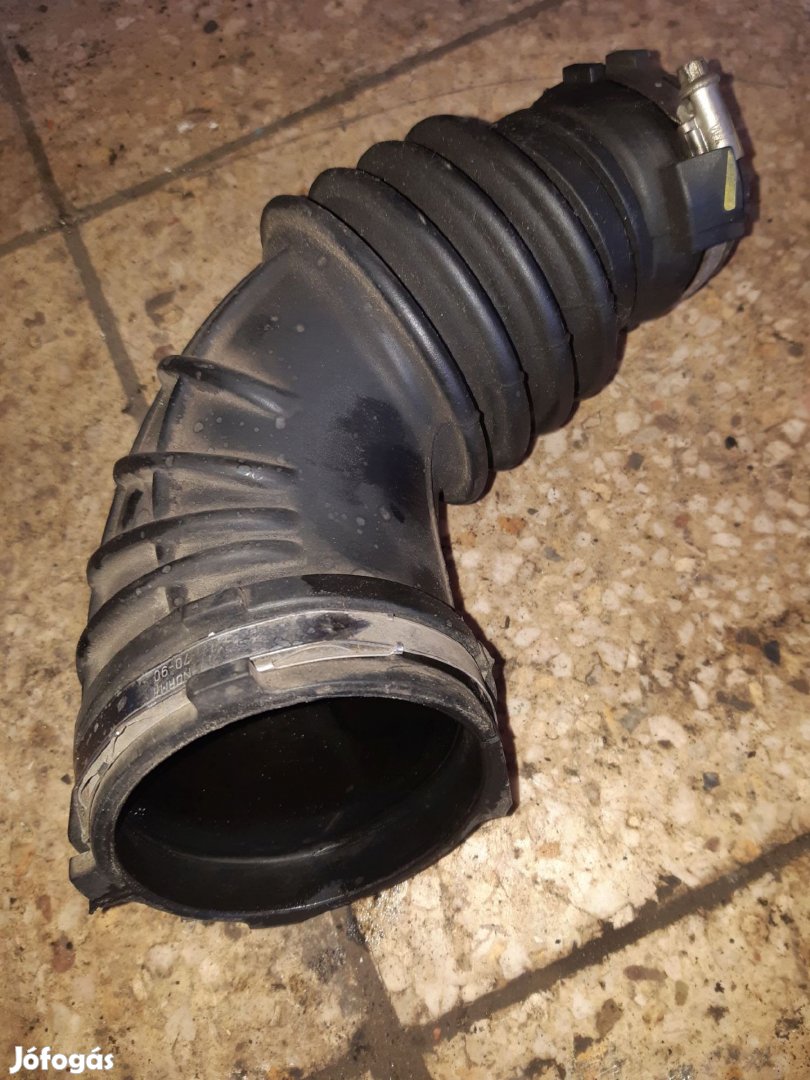 Audi A4 B8 Levegőcső