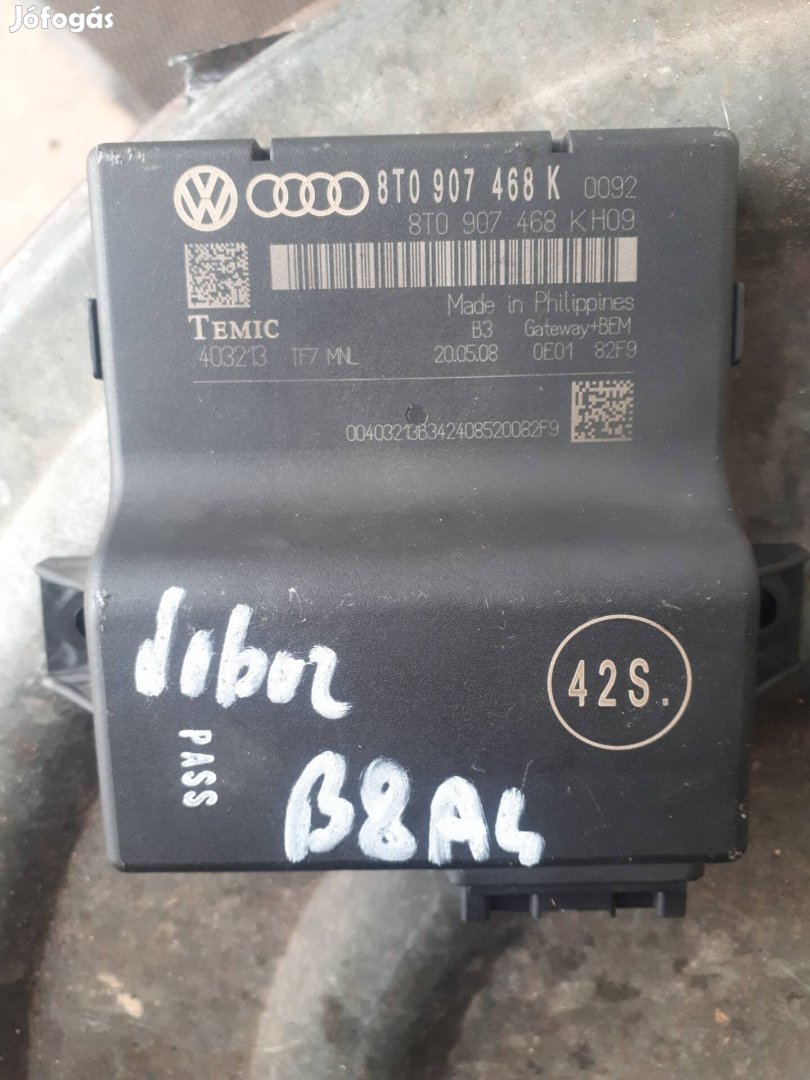 Audi A4 B8     8T0 907 468 K számú  Gateway elektronika 