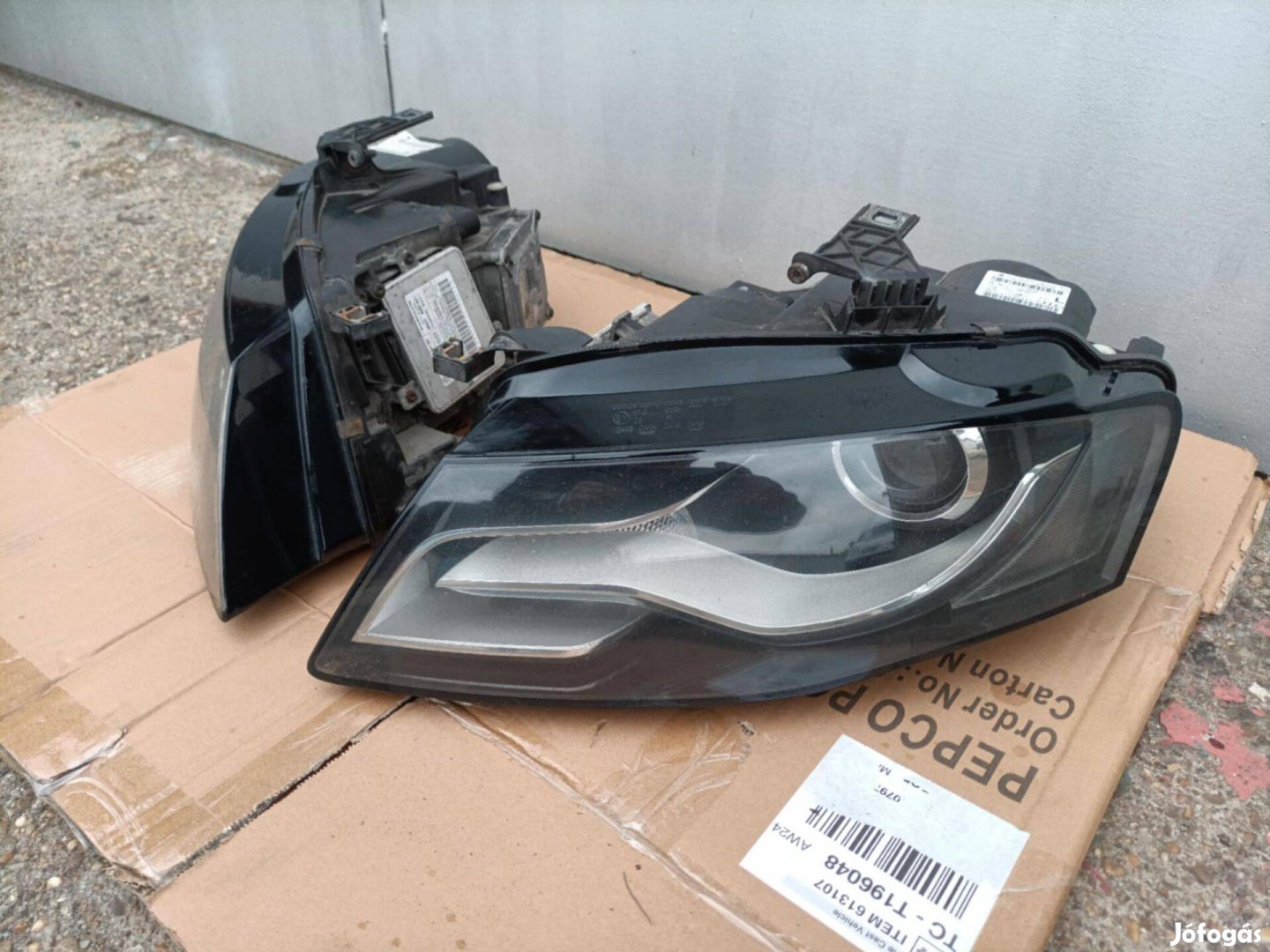 Audi A4 B8 gyári bi xenon lámpák