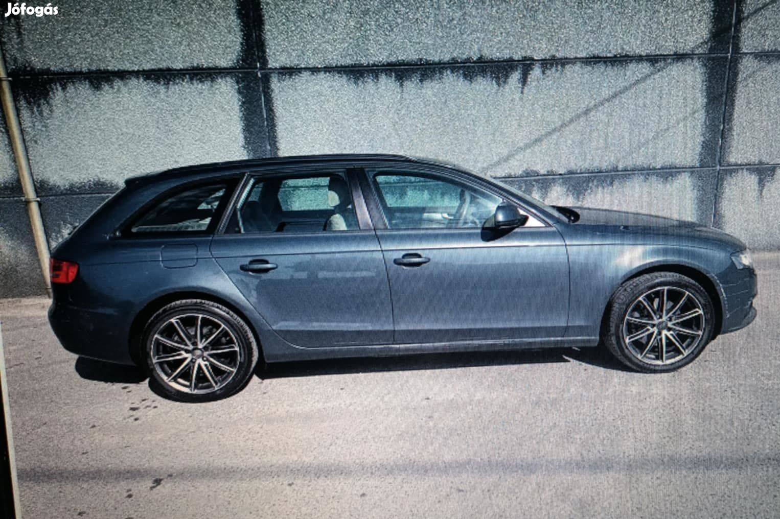 Audi A4 B8 gyári komplett oldal ajtók