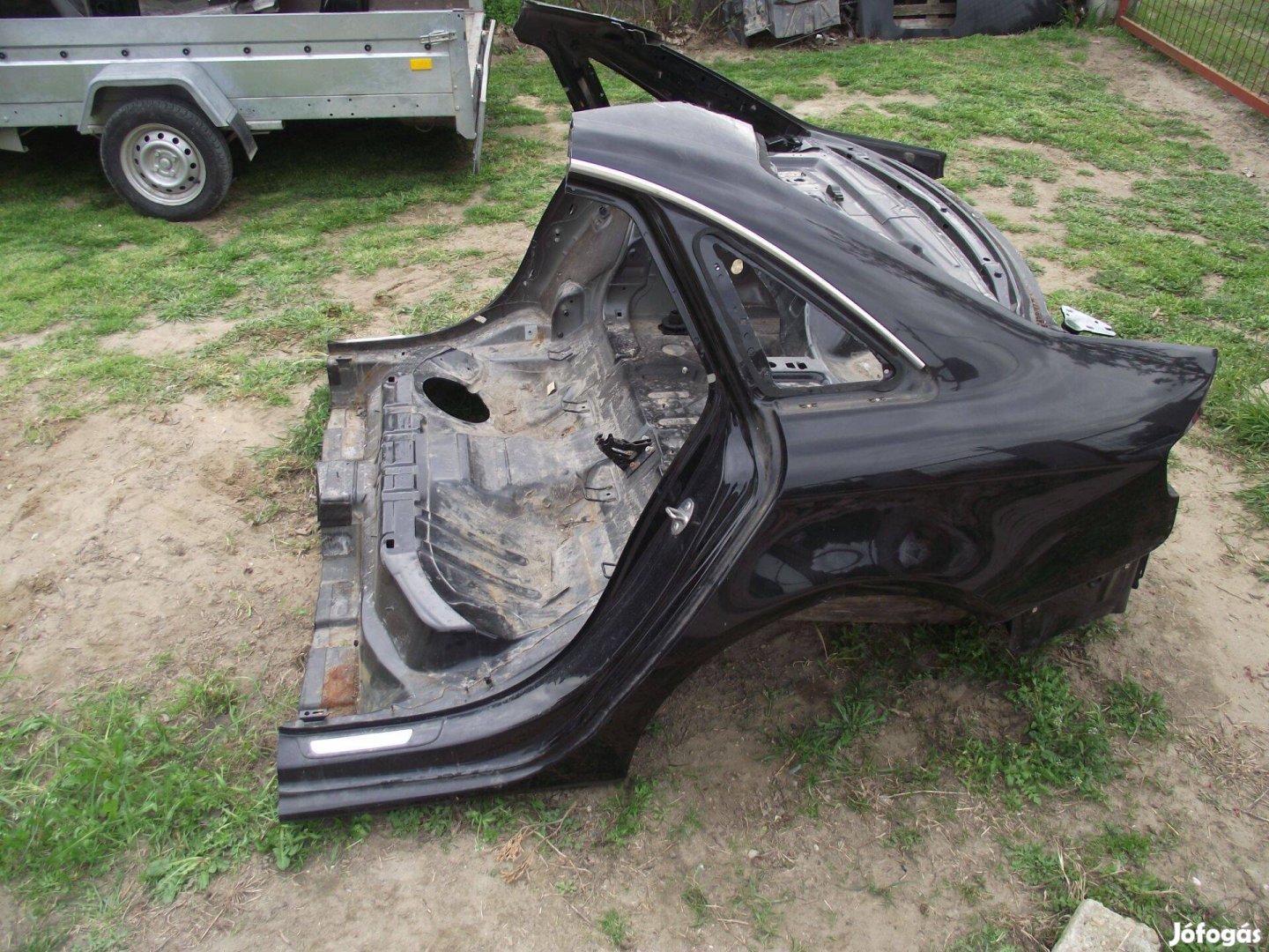 Audi A4 B8 jobb és bal hátsó negyed sárvédő limuzin 2008-2015