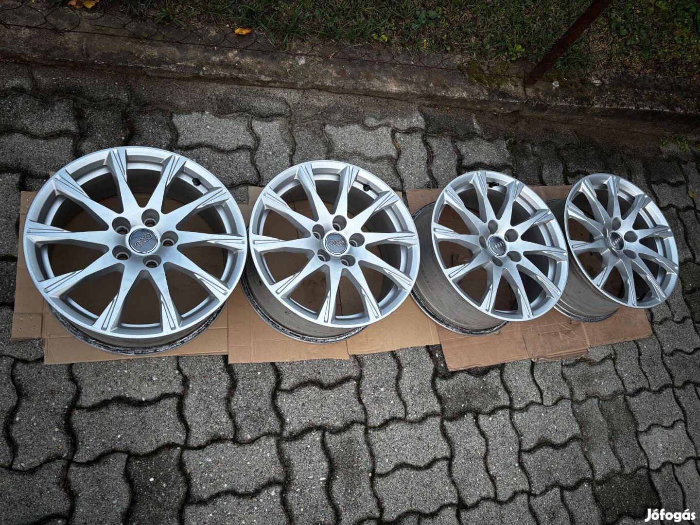 Audi A4 B9 gyári felni 17 Skoda, VW, SEAT