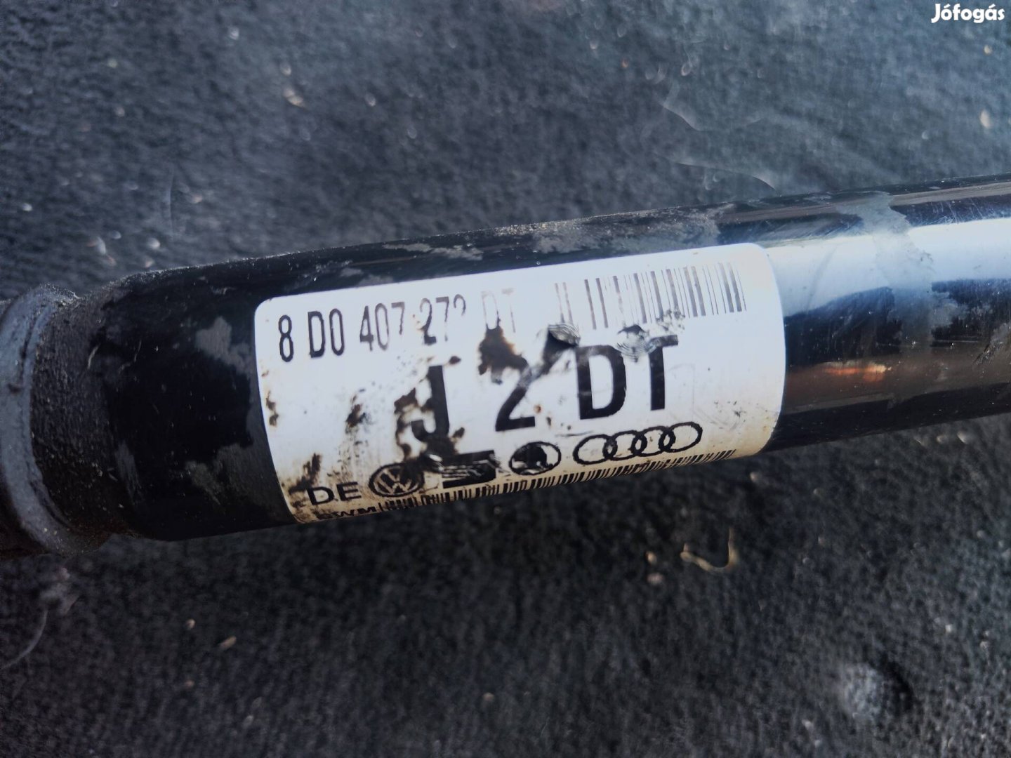 Audi A4 Passat B5.5 jobb oldali féltengely 8D0407272DT