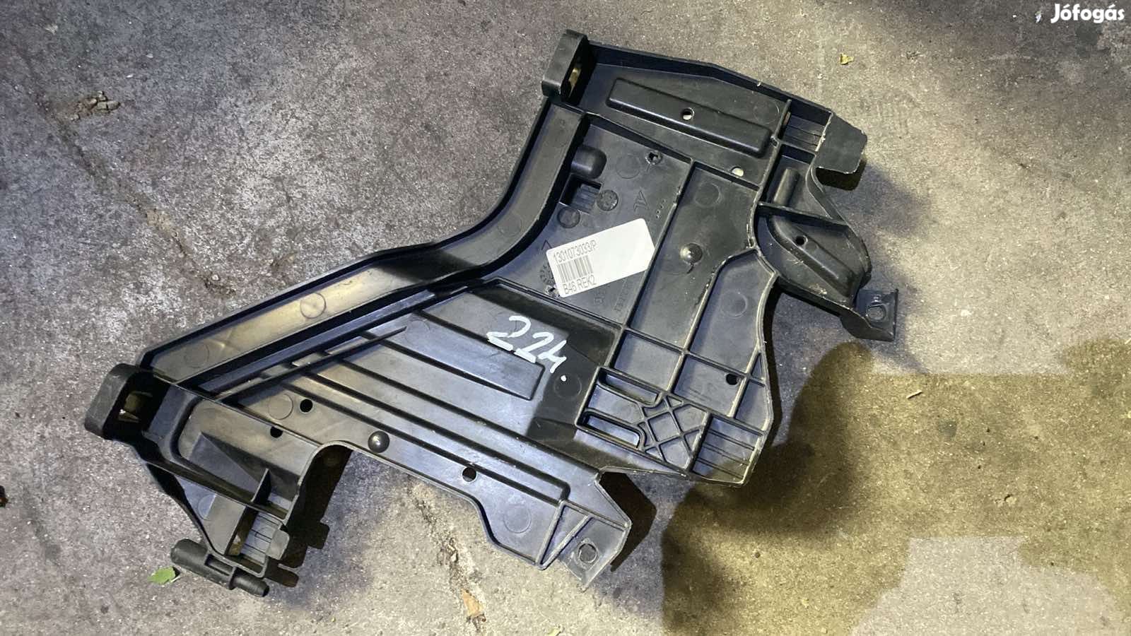 Audi A4S4 lámpa tartó 1301073033 eladó