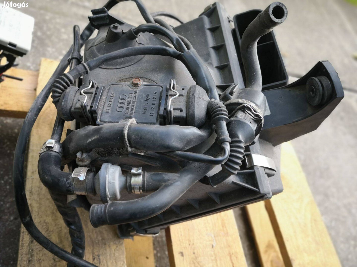 Audi A4 (B5 - 8D) légszűrőház