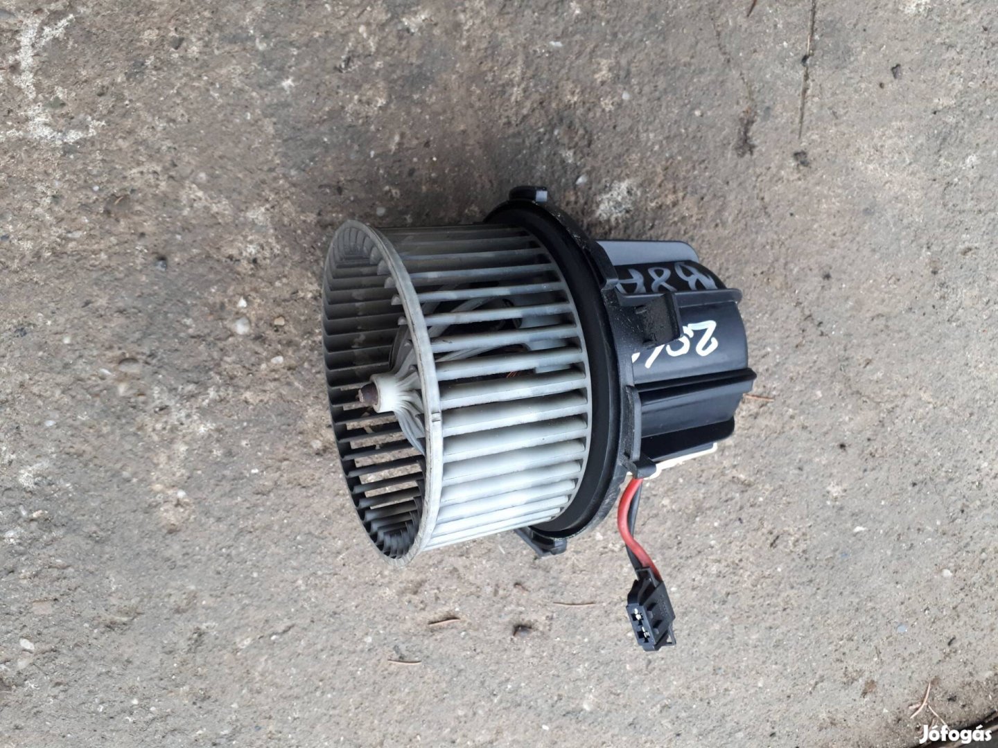 Audi A4   B8   fűtőmotor  8K1820021